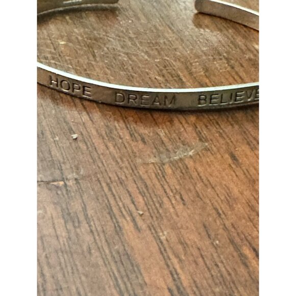 925 Sterling Silver Vintage Hope Dream Believe Stamped Cuff Bracelet - Picture 4 of 9
